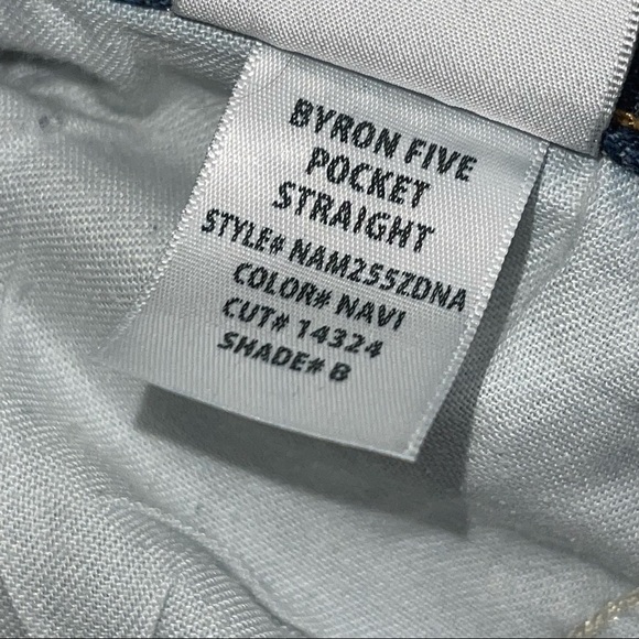 Hudson Byron Straight Leg Jean 31 - Picture 7 of 17